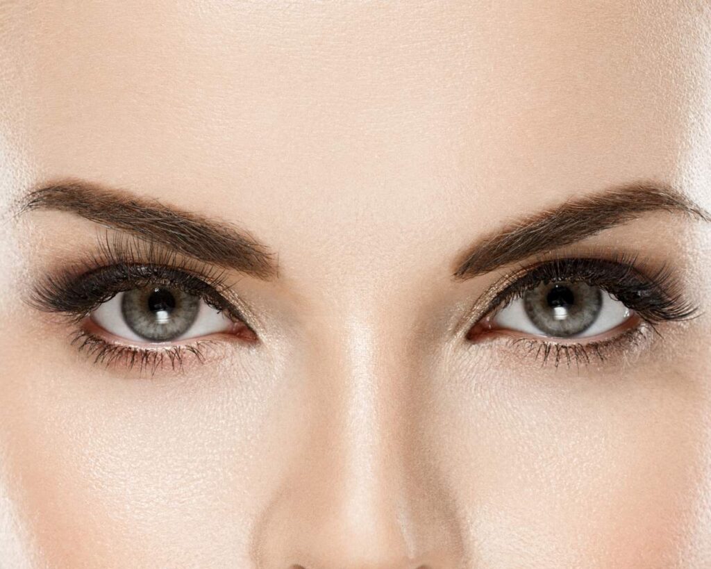 Eyebrow Heena