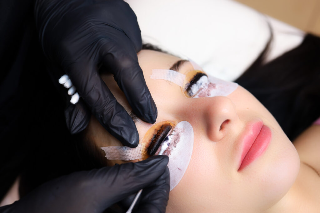 Eyelash Tint