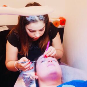 Natural Lash Infills (2 Weeks)